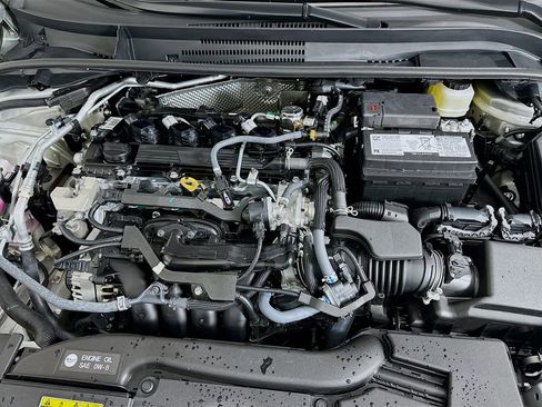 Used 2025 Toyota Corolla LE image 29