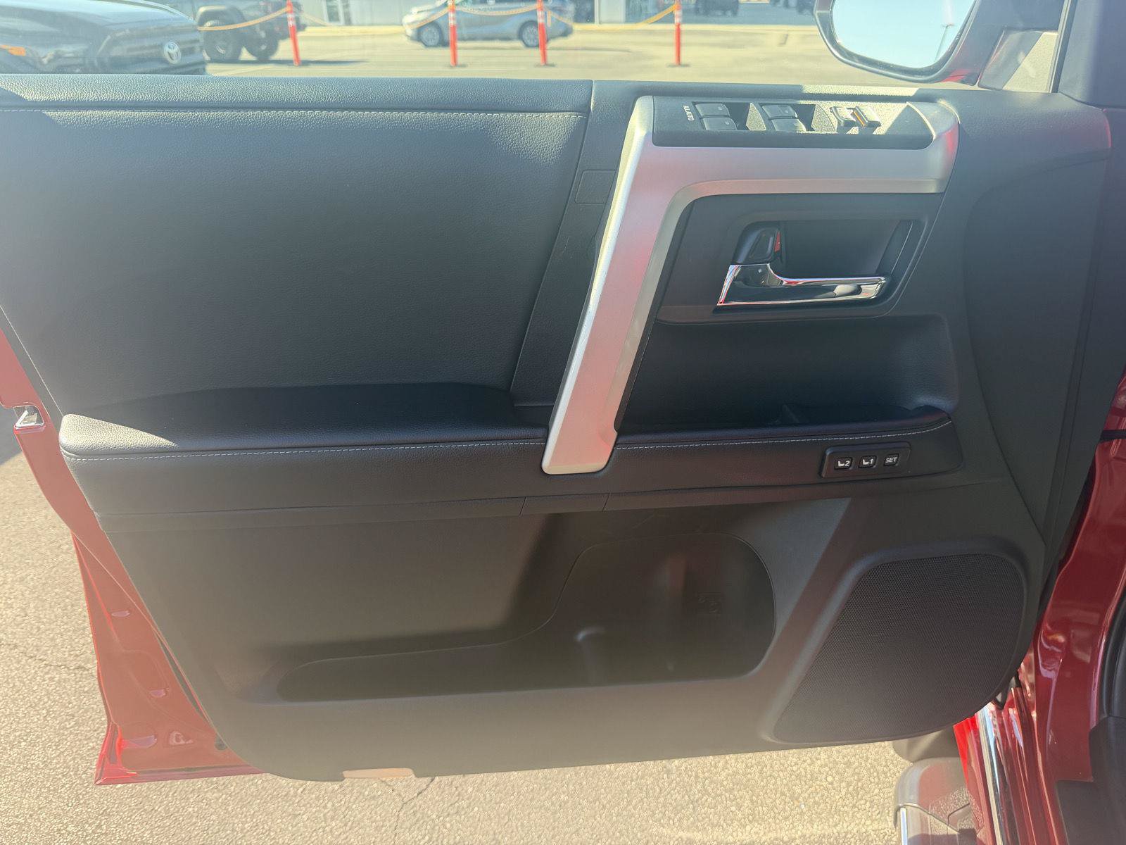 Used 2023 Toyota 4Runner Limited AWD/4WD image 10