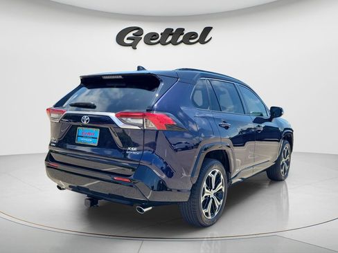 Used 2025 Toyota RAV4 XSE w/ Weather Package AWD/4WD image 5