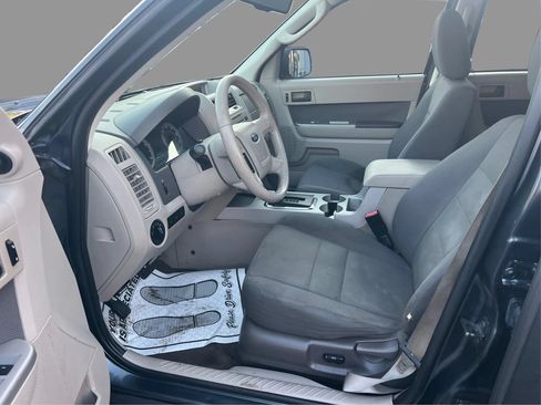 Used 2009 Ford Escape XLT FWD image 10