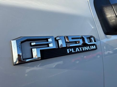 Used 2020 Ford F150 Platinum w/ Equipment Group 701A Luxury AWD/4WD image 32