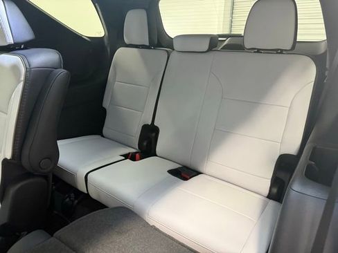 New 2026 Chevrolet Traverse High Country w/ LPO, Floor Liner Package image 17