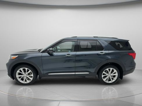 Used 2023 Ford Explorer Platinum w/ Technology Package AWD/4WD image 8