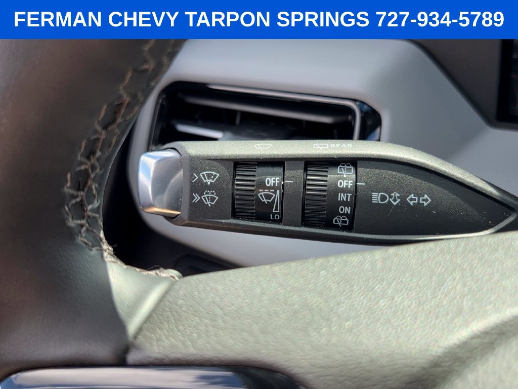 New 2027 Chevrolet Bolt LT w/ Comfort Package FWD image 31