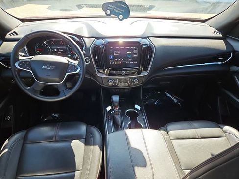 Certified 2023 Chevrolet Traverse RS image 20