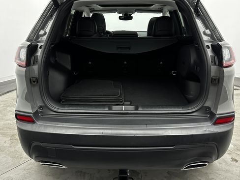 Used 2022 Jeep Cherokee Latitude Lux w/ Sun & Sound Group image 32