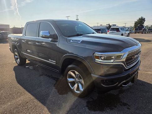 Used 2019 RAM 1500 Limited AWD/4WD image 19