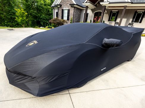 Used 2021 Lamborghini Huracan STO RWD image 43