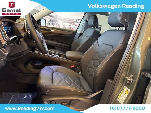 New 2026 Volkswagen Atlas SE image 10