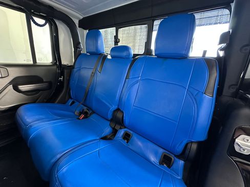 Used 2020 Jeep Gladiator Rubicon image 26