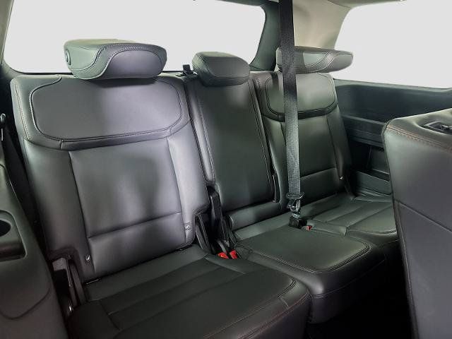 Certified 2025 Ford Expedition Active AWD/4WD image 28