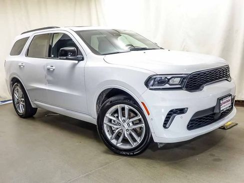 Used 2026 Dodge Durango GT AWD/4WD image 2