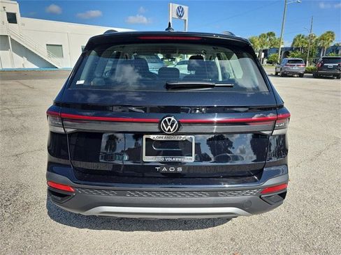 New 2025 Volkswagen Taos S image 4