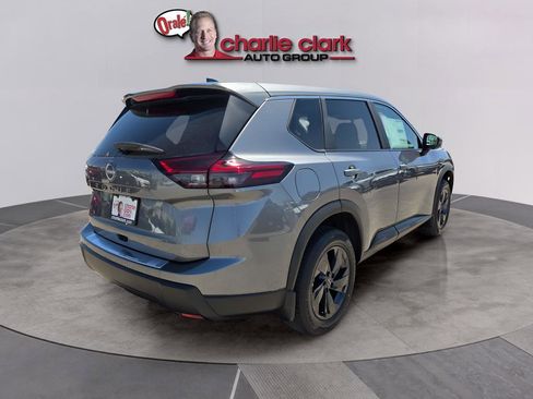 New 2026 Nissan Rogue SV FWD image 6