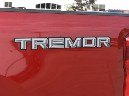 Used 2025 Ford F250 Lariat w/ Tremor Off-Road Package AWD/4WD image 10
