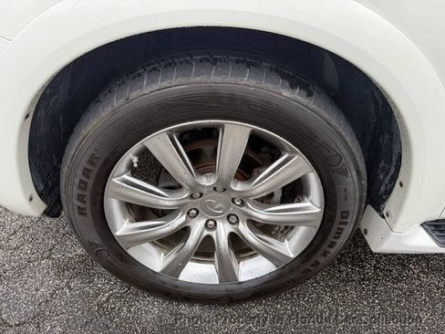 Used 2013 INFINITI QX56 2WD w/ Deluxe Touring Pkg image 83