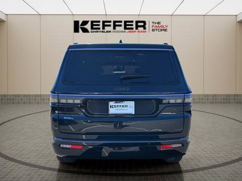 New 2026 Jeep Grand Wagoneer 2WD image 4