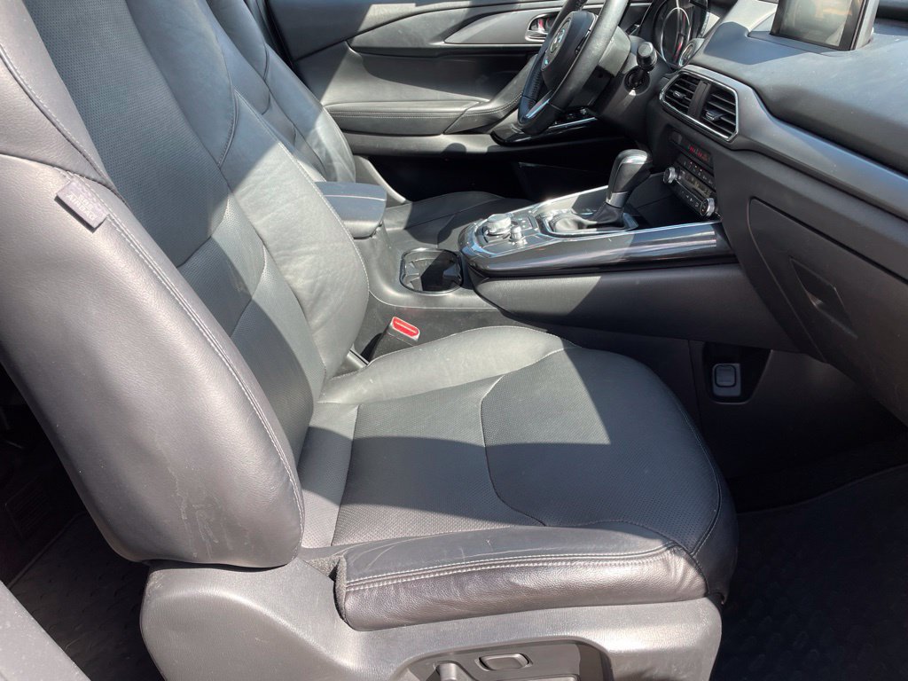 Used 2019 MAZDA CX-9 Touring w/ Touring Premium Package FWD image 25