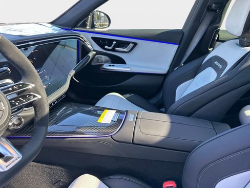 New 2026 Mercedes-Benz E 53 AMG e 4MATIC Sedan image 23