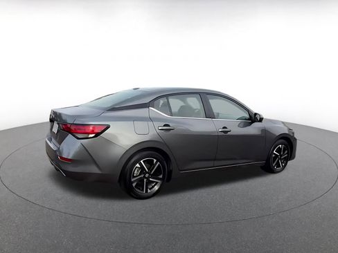 Used 2025 Nissan Sentra SV image 15