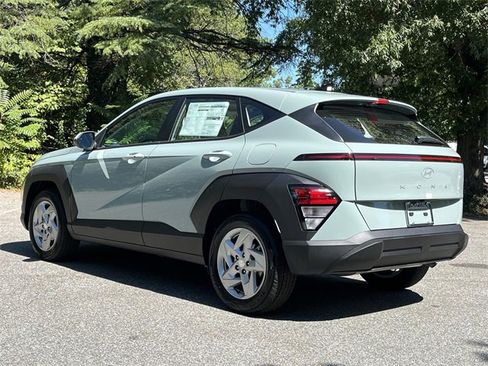 New 2026 Hyundai Kona SE image 17