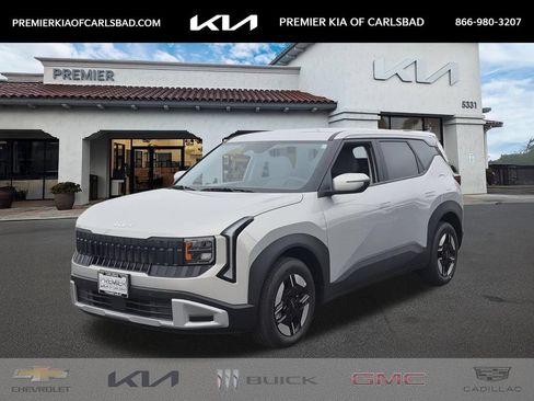 New 2027 Kia Seltos LX FWD image 1