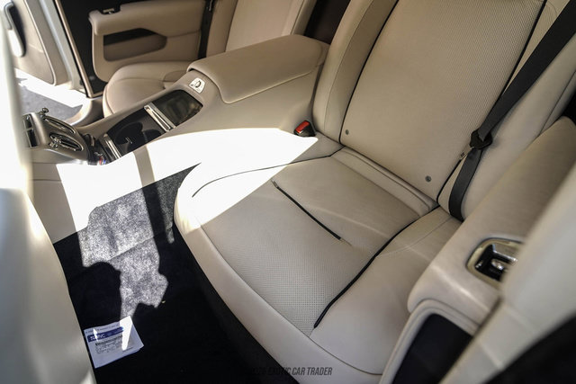 Used 2017 Rolls-Royce Wraith RWD image 53