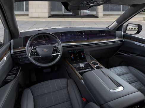 New 2026 Cadillac Escalade Platinum Sport AWD/4WD image 15