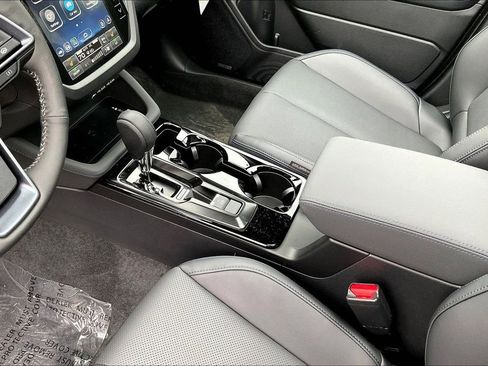 New 2026 Subaru Forester Limited image 9