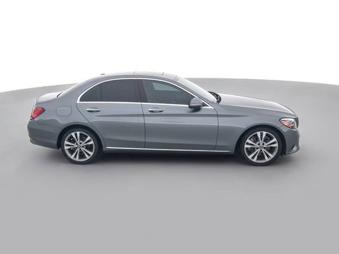 Used 2019 Mercedes-Benz C 300 Sedan image 4