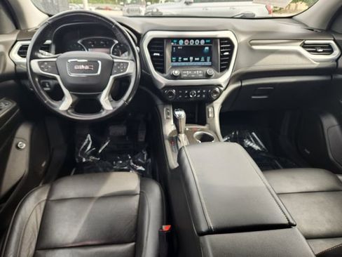 Used 2019 GMC Acadia SLT AWD/4WD image 9