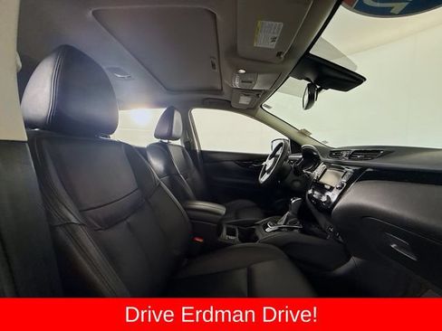 Used 2022 Nissan Rogue Sport SL w/ Premium Package AWD/4WD image 25