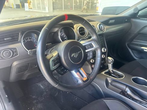Used 2021 Ford Mustang GT RWD image 12