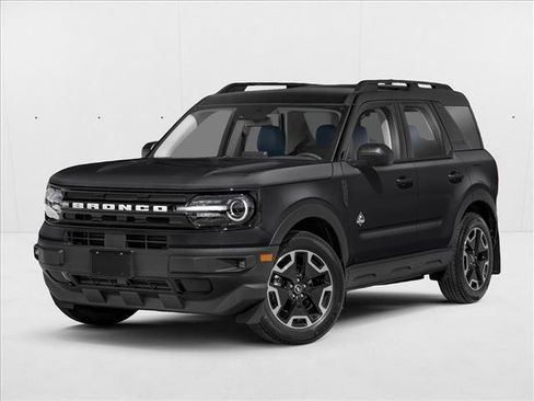 Used 2023 Ford Bronco Sport Outer Banks w/ Tech Package image 1
