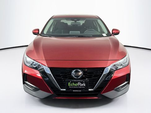 Used 2021 Nissan Sentra SV FWD image 2