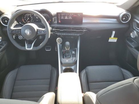 New 2025 Alfa Romeo Tonale w/ Premium Package AWD/4WD image 12
