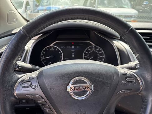 Certified 2021 Nissan Murano SL w/ SL Moonroof Package AWD/4WD image 18