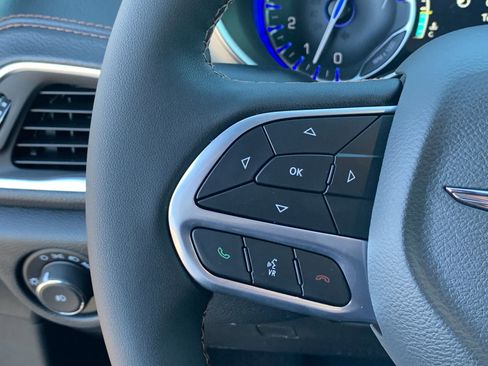 New 2026 Chrysler Pacifica Pinnacle image 31