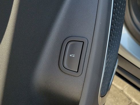 New 2026 Buick Enclave Preferred w/ Power Package image 19