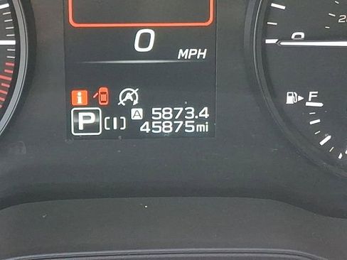 Used 2024 Subaru Crosstrek 2.0i image 20