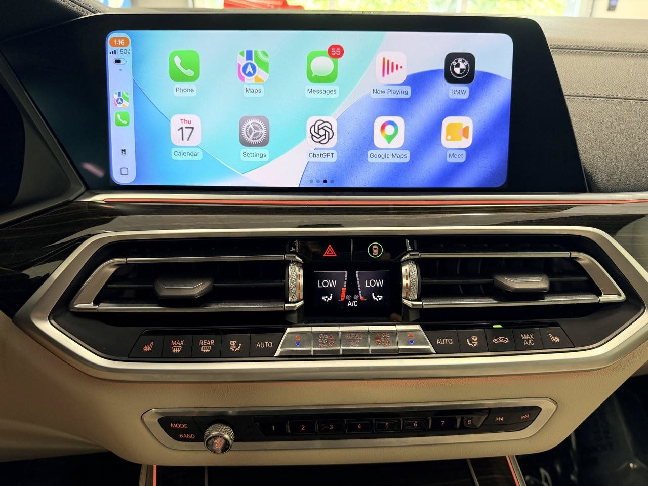 Used 2019 BMW X5 xDrive40i w/ Executive Package AWD/4WD image 48