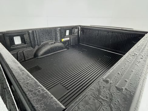 Used 2024 Ford F150 XLT w/ Tow/Haul Package image 8