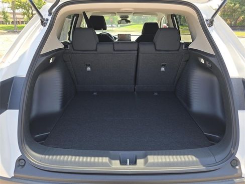 New 2026 Honda HR-V LX image 20