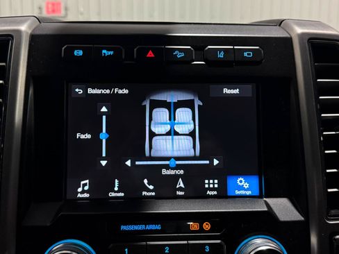 Used 2019 Ford F250 Platinum w/ Platinum Ultimate Package AWD/4WD image 19