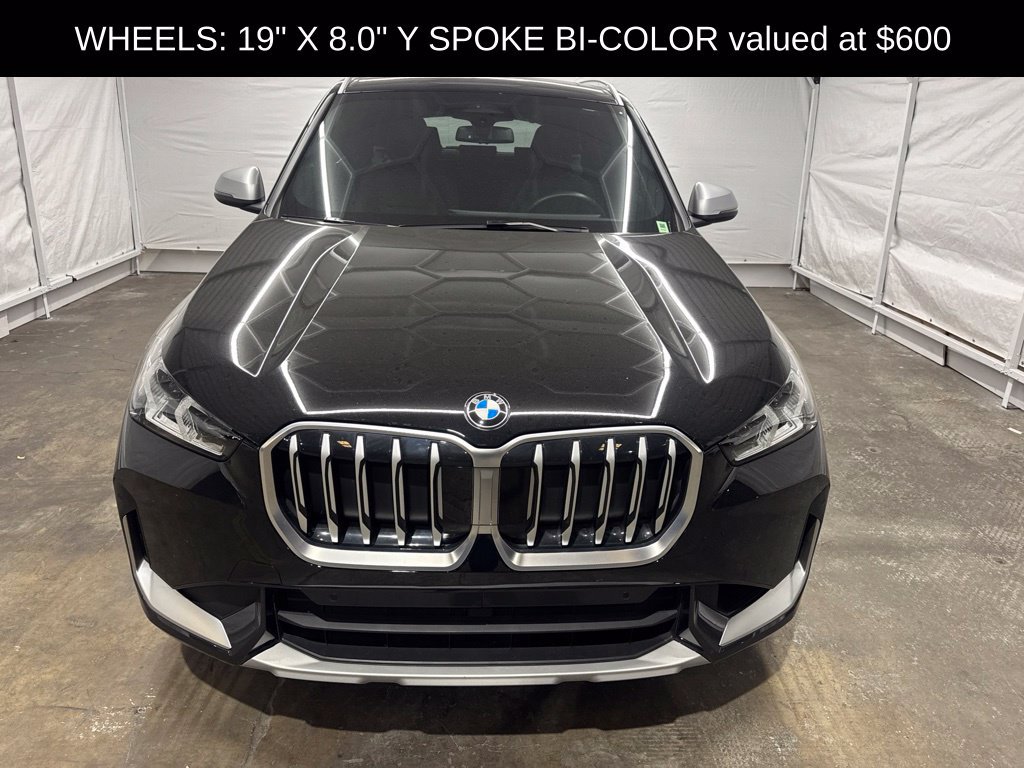 Used 2023 BMW X1 xDrive28i w/ Convenience Package AWD/4WD image 3