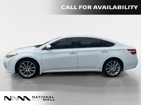 Used 2014 Toyota Avalon XLE Touring FWD image 2