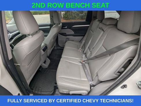 Used 2015 Toyota Highlander XLE image 5