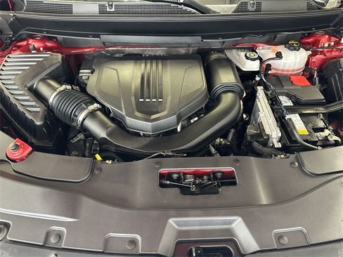 Used 2024 Chevrolet Traverse LT w/ Trailering Package image 31