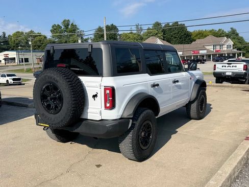 Used 2023 Ford Bronco Wildtrak AWD/4WD image 7