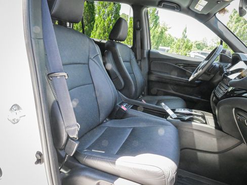Used 2022 Honda Passport Elite image 33